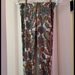 Small Capri length Leggings